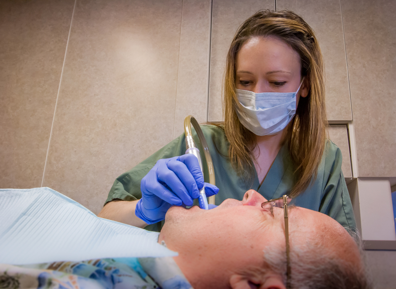 Free Online Certificate Courses to Become a Dental Hygienist