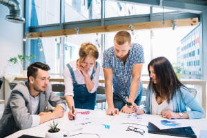 Gestión de marketing-Análisis de competidores y clientes