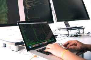 Etici Hacking; Analisi di rete e Scansione Vulnerabilità