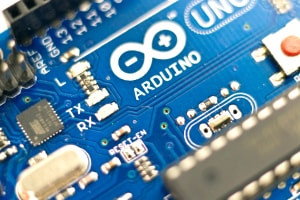 Arduino e Programmazione in Internet of Things