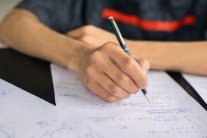 Número Operações e Álgebra para Estudos Gerais