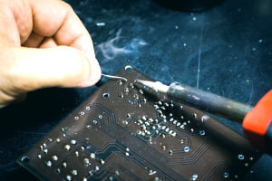 Soldering Electric Components Like An Expert