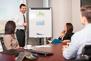 Introducción a las ventas y al servicio al cliente Introducción a las ventas y al servicio al cliente