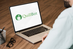 Learn to Write Like a Pro with QuillBot AI