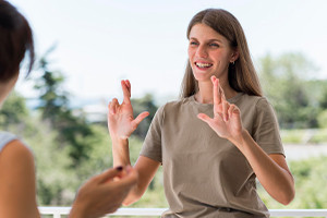 Diplôme en notions de base de la langue des signes américaine