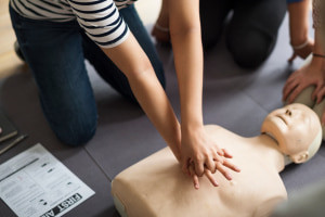Basics de CPR et AED