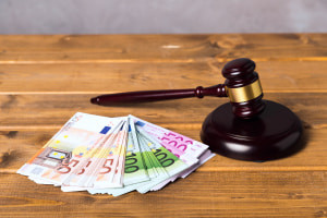 Fraudes e Leis de Suborno e Regulamentos